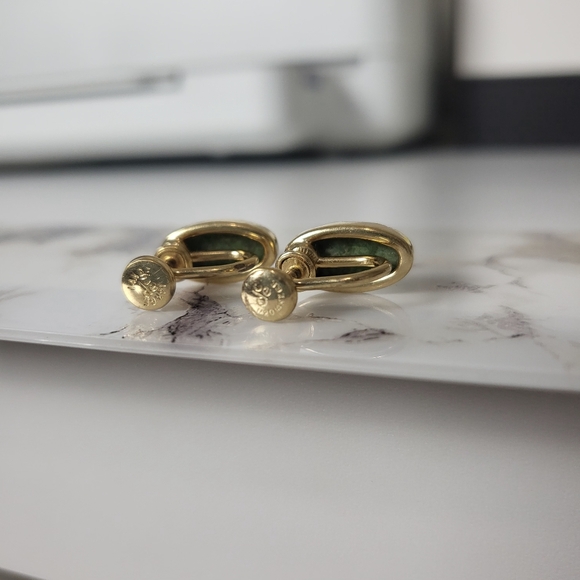 Vintage Curtis dce 14K Gold Filled Green Jade Screwback Earrings - Picture 11 of 14